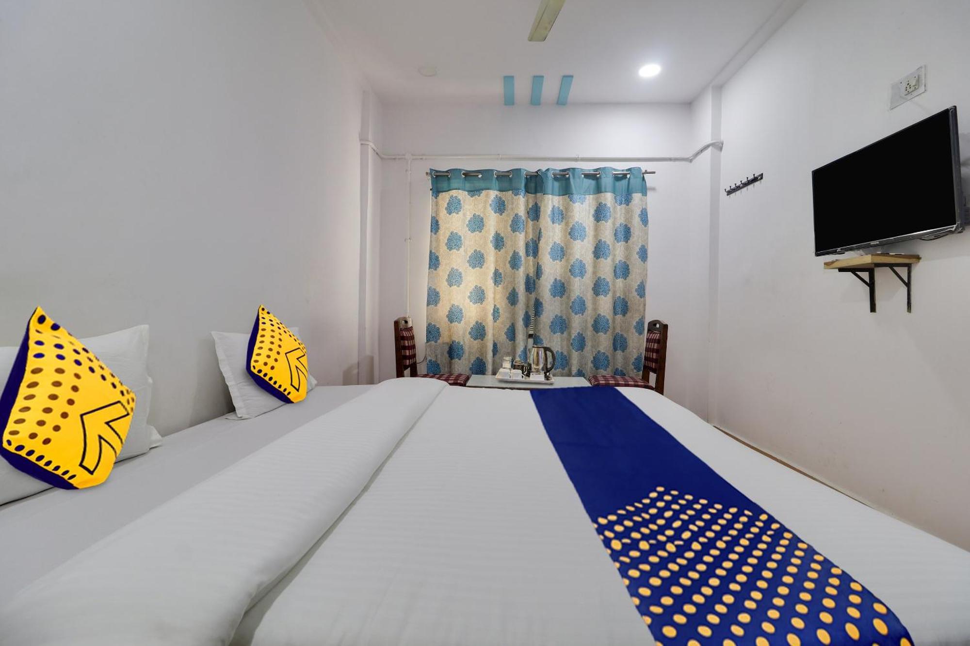 Spot On Apsara Hotel Hyderabad Exteriör bild