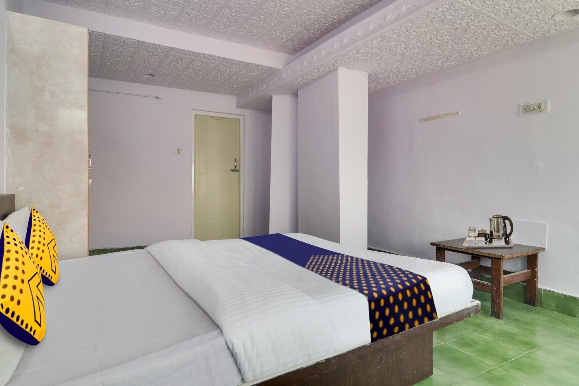 Spot On Apsara Hotel Hyderabad Exteriör bild